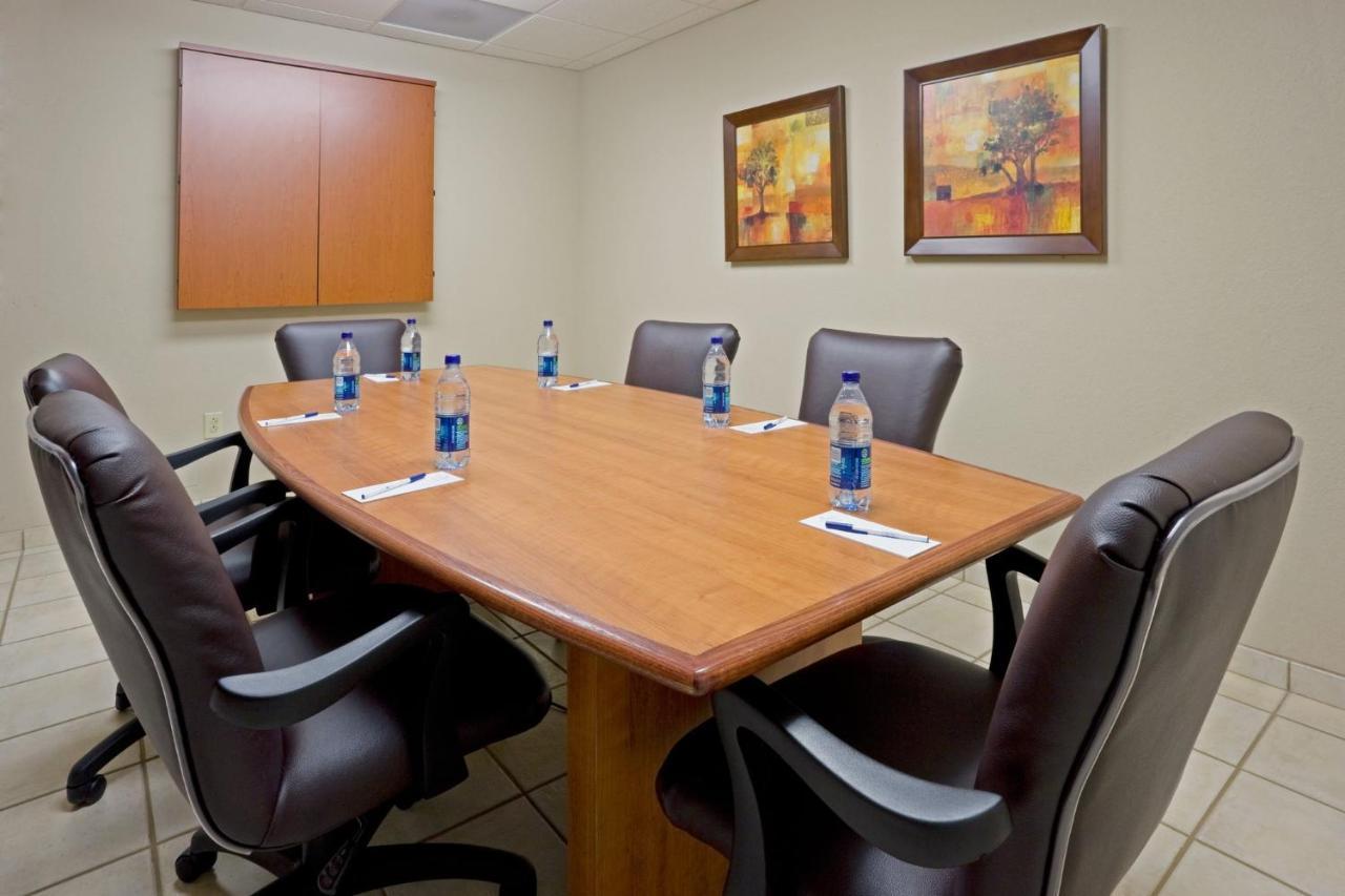Candlewood Suites Bordentown-Trenton By Ihg Dış mekan fotoğraf
