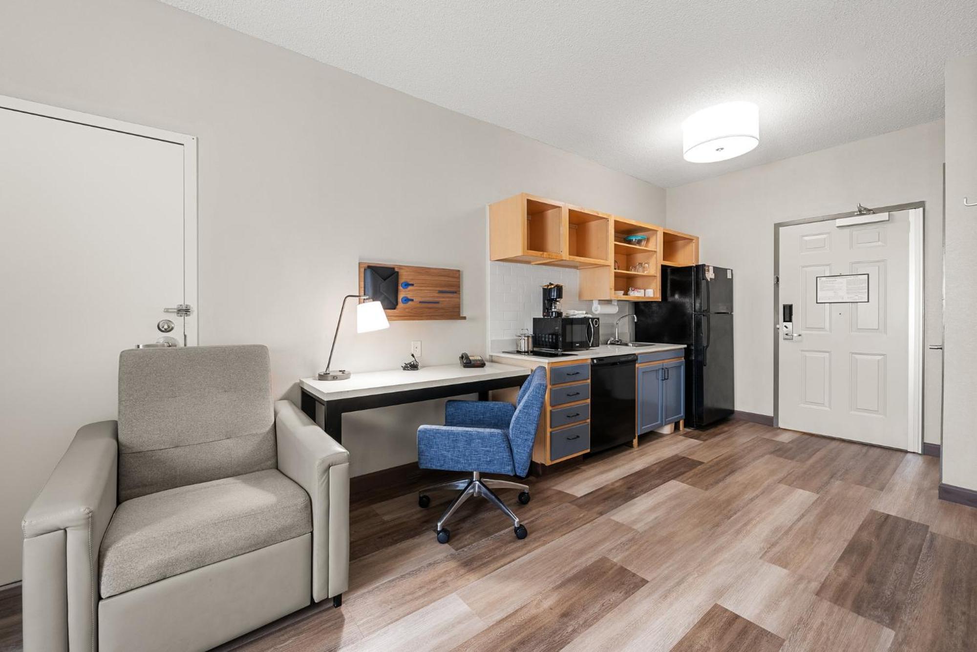Candlewood Suites Bordentown-Trenton By Ihg Dış mekan fotoğraf